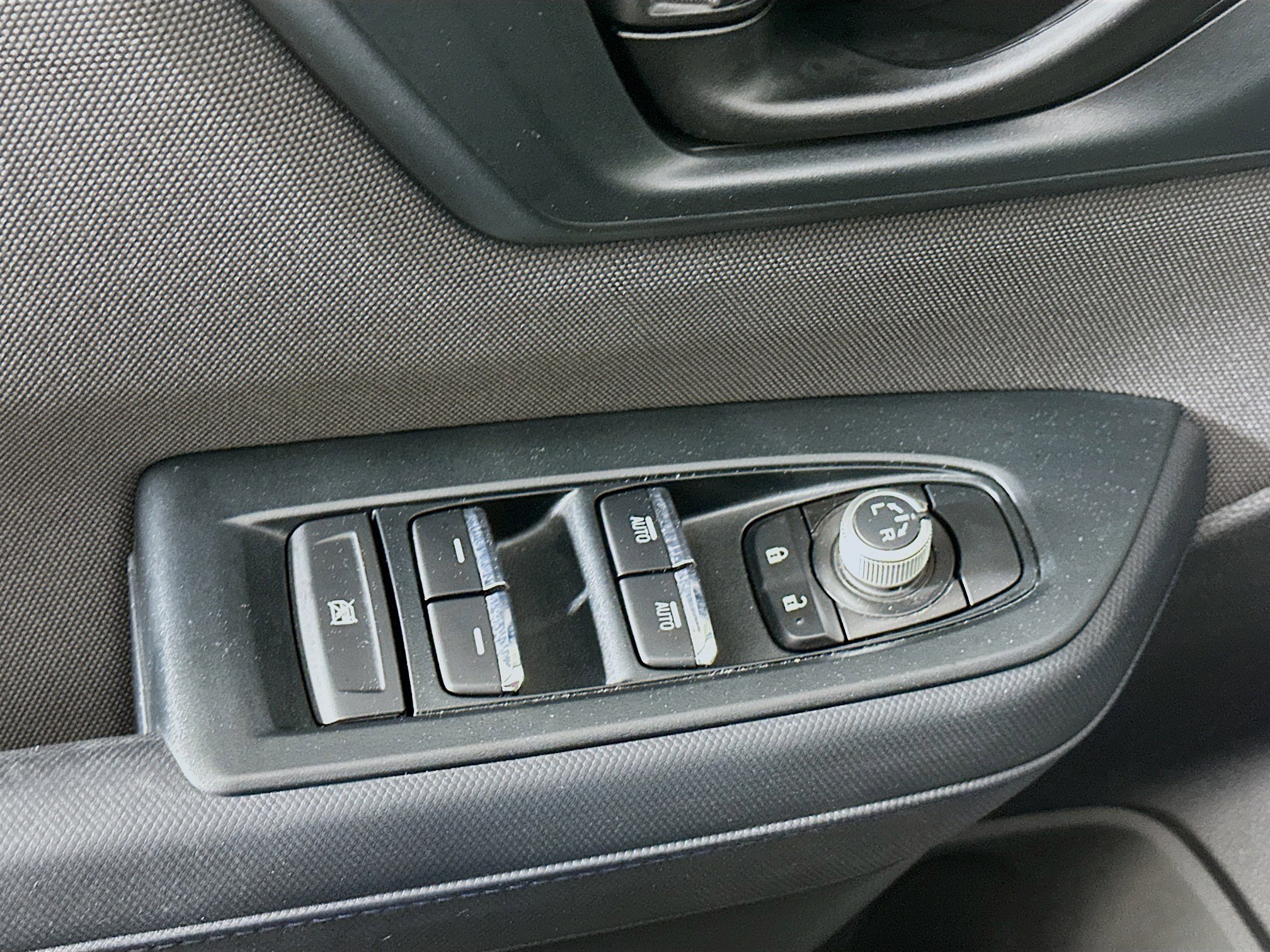 Used 2025 Subaru Forester Premium w/ Convenience Package #1 image 15