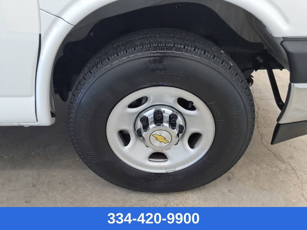Used 2024 Chevrolet Express 3500 LT w/ LT Preferred Equipment Group image 23