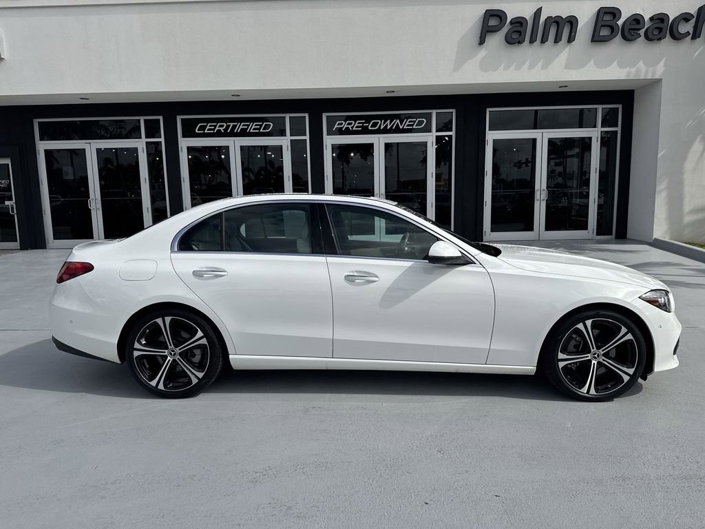 Used 2024 Mercedes-Benz C 300 Sedan image 5