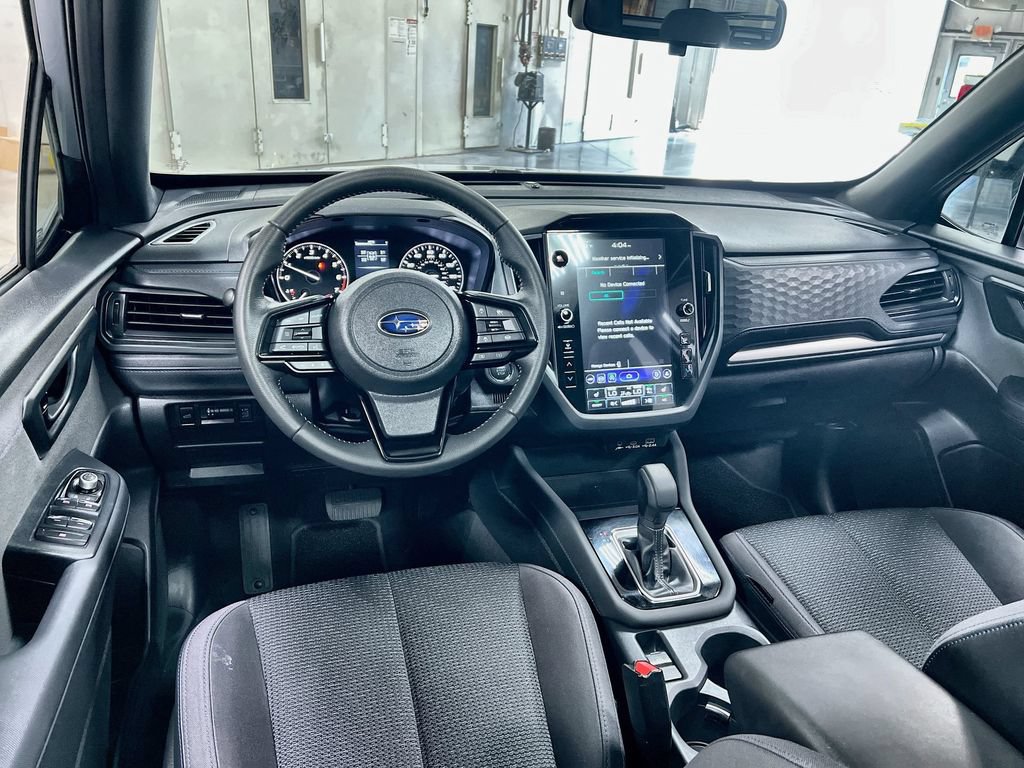 Used 2025 Subaru Forester Premium AWD/4WD image 19