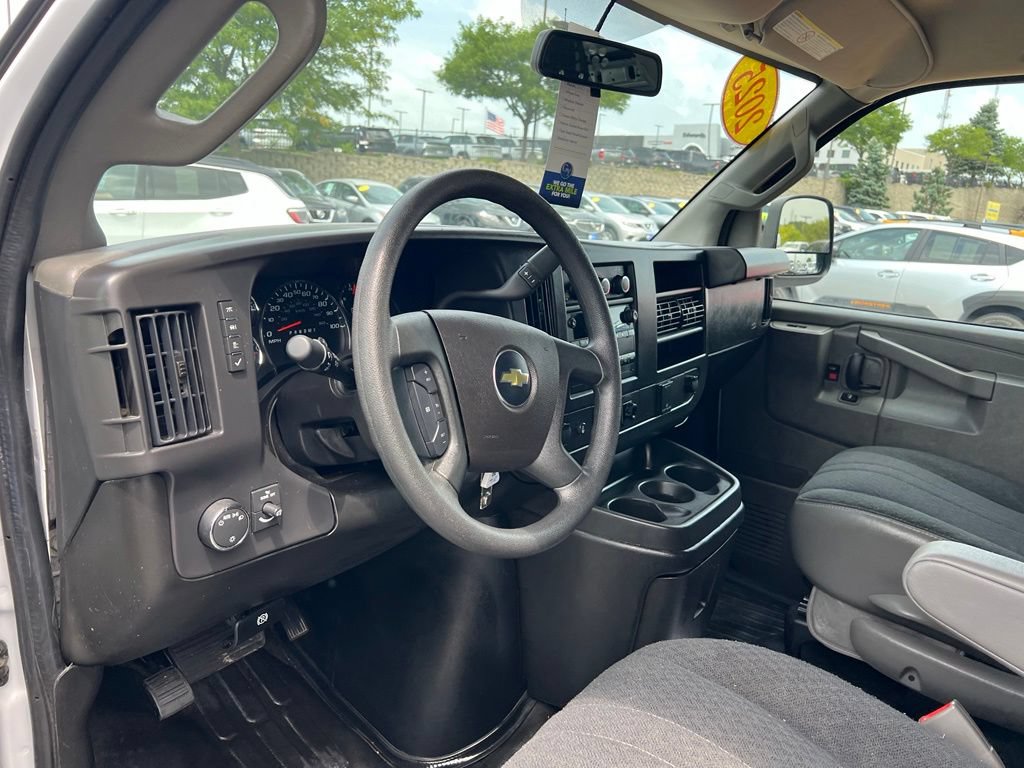 Used 2025 Chevrolet Express 2500 w/ Driver Convenience Package RWD image 16