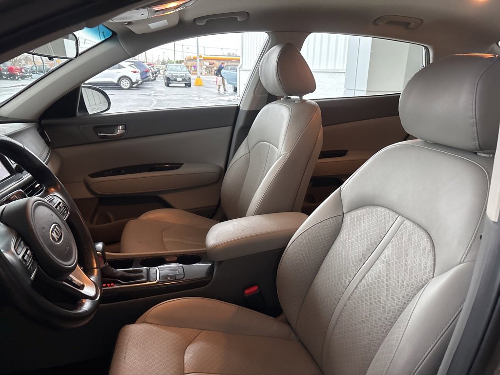 Used 2016 Kia Optima EX image 8