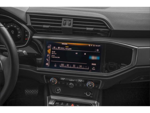 Certified 2025 Audi Q3 2.0T Premium w/ Convenience Package image 9