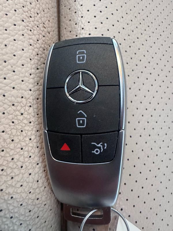 Used 2020 Mercedes-Benz GLC 300 4MATIC w/ Exterior Lighting Package image 50