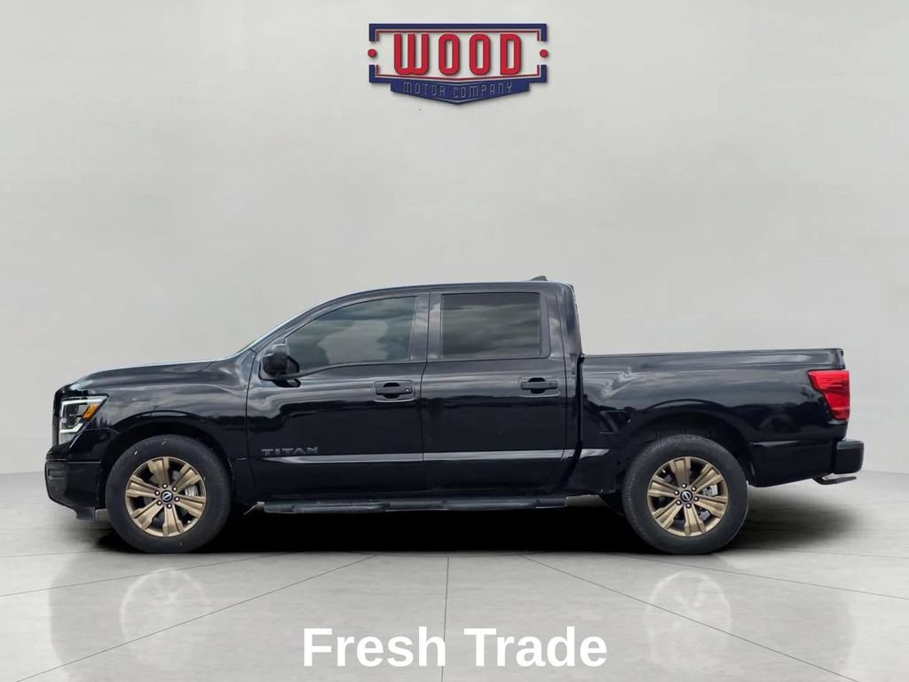 Used 2024 Nissan Titan SV w/ SV Bronze Edition Package RWD image 4