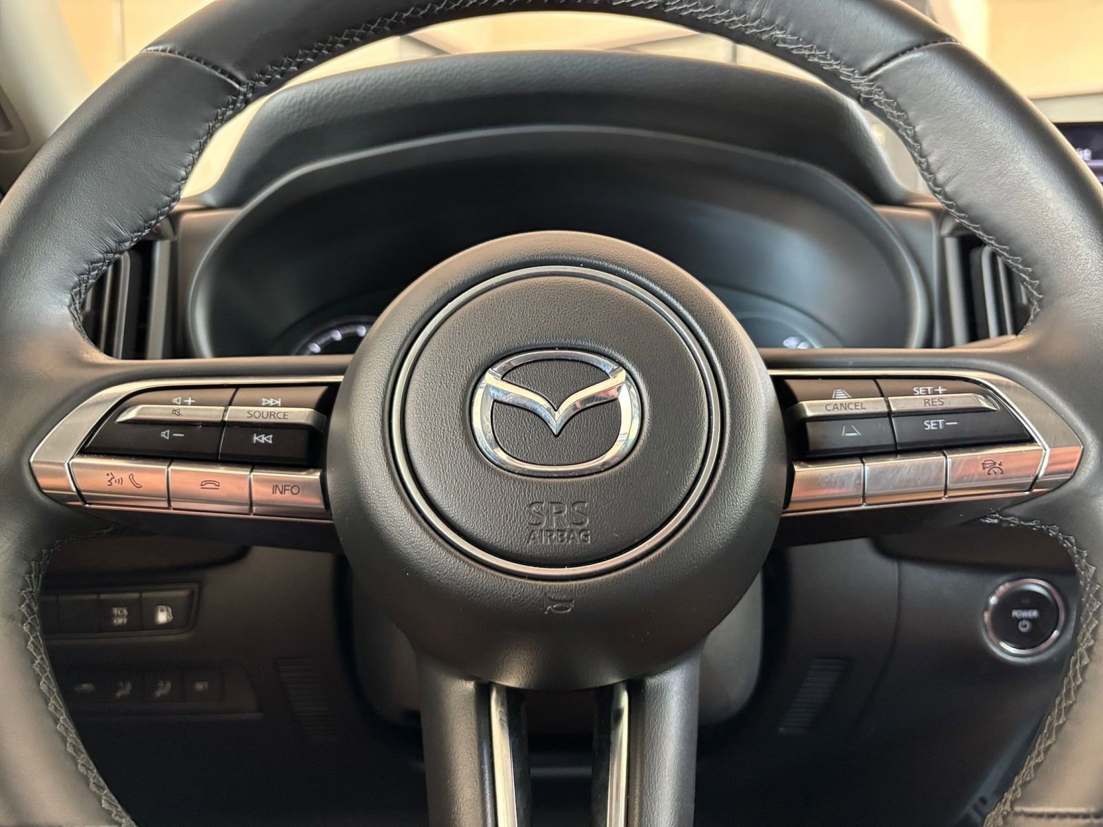 Used 2025 MAZDA CX-50 2.5 Hybrid w/ Premium Plus Pkg image 29