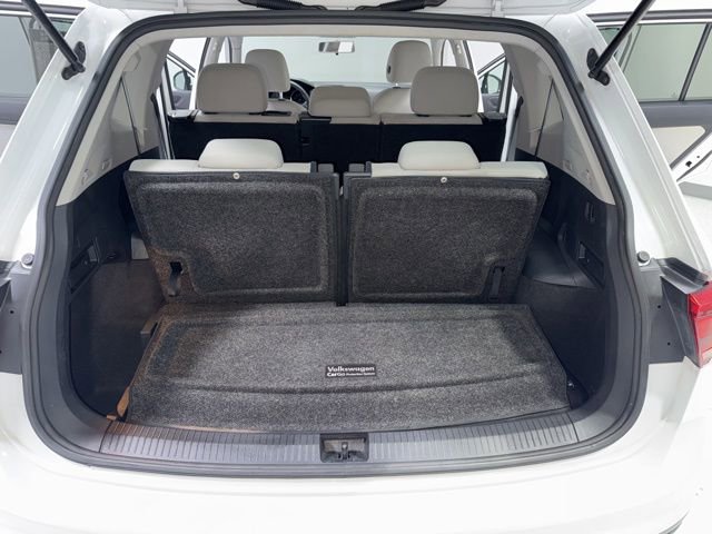 Used 2020 Volkswagen Tiguan S image 26