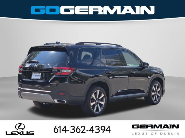 Used 2025 Honda Pilot Touring image 7