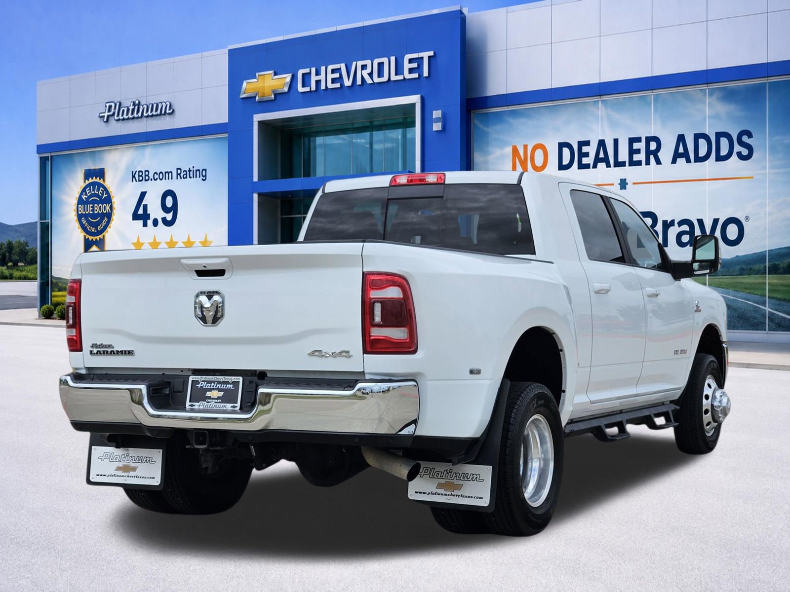 Used 2024 RAM 3500 Laramie w/ Chrome Bumper Package AWD/4WD image 5