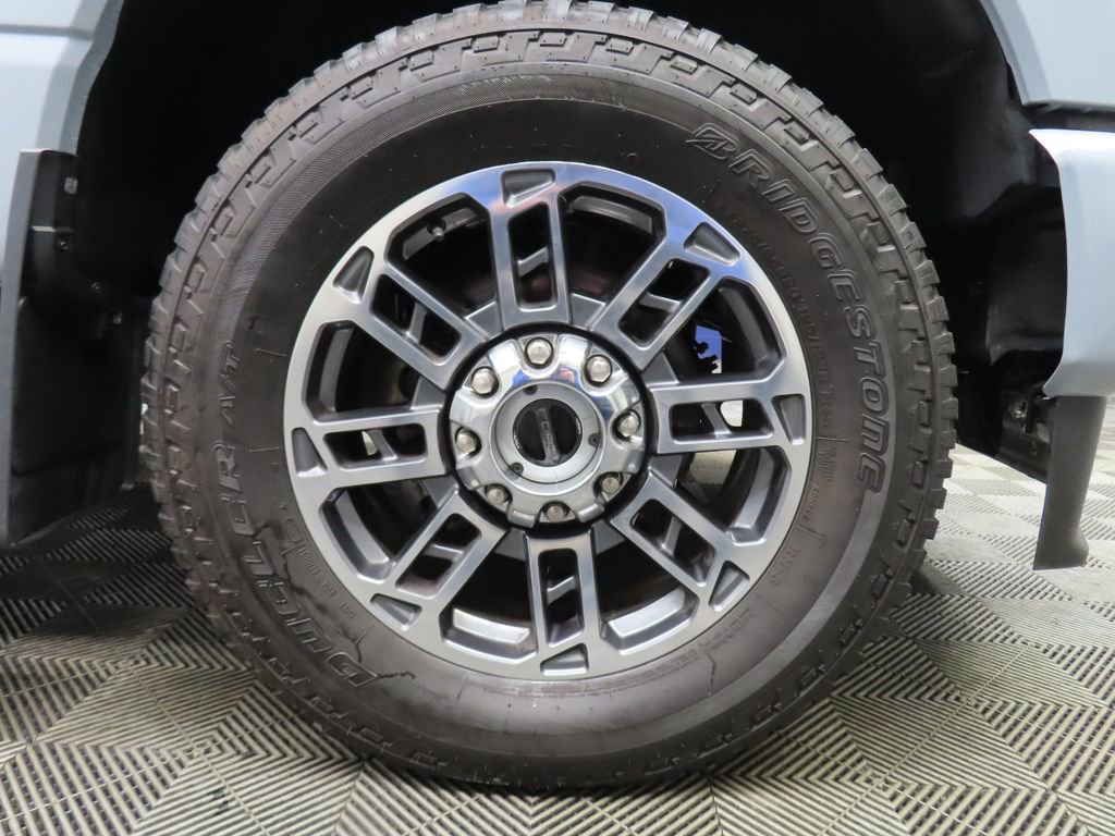 Used 2025 Ford F350 Platinum w/ Platinum Plus Package AWD/4WD image 9