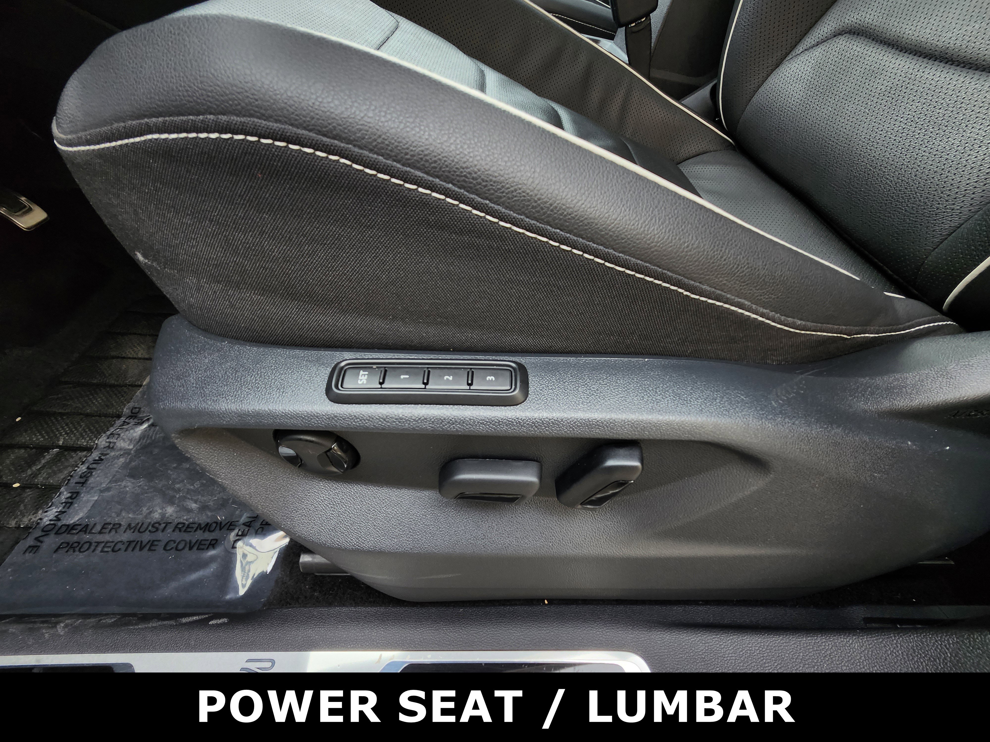 Used 2023 Volkswagen Tiguan SEL R-Line image 22