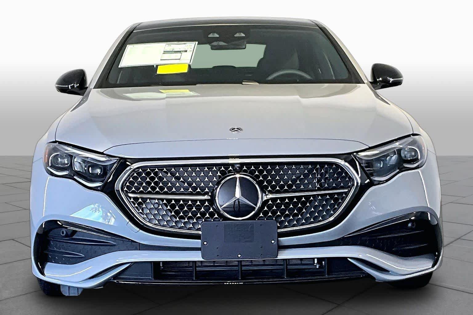 New 2027 Mercedes-Benz E 450 4MATIC Sedan image 2