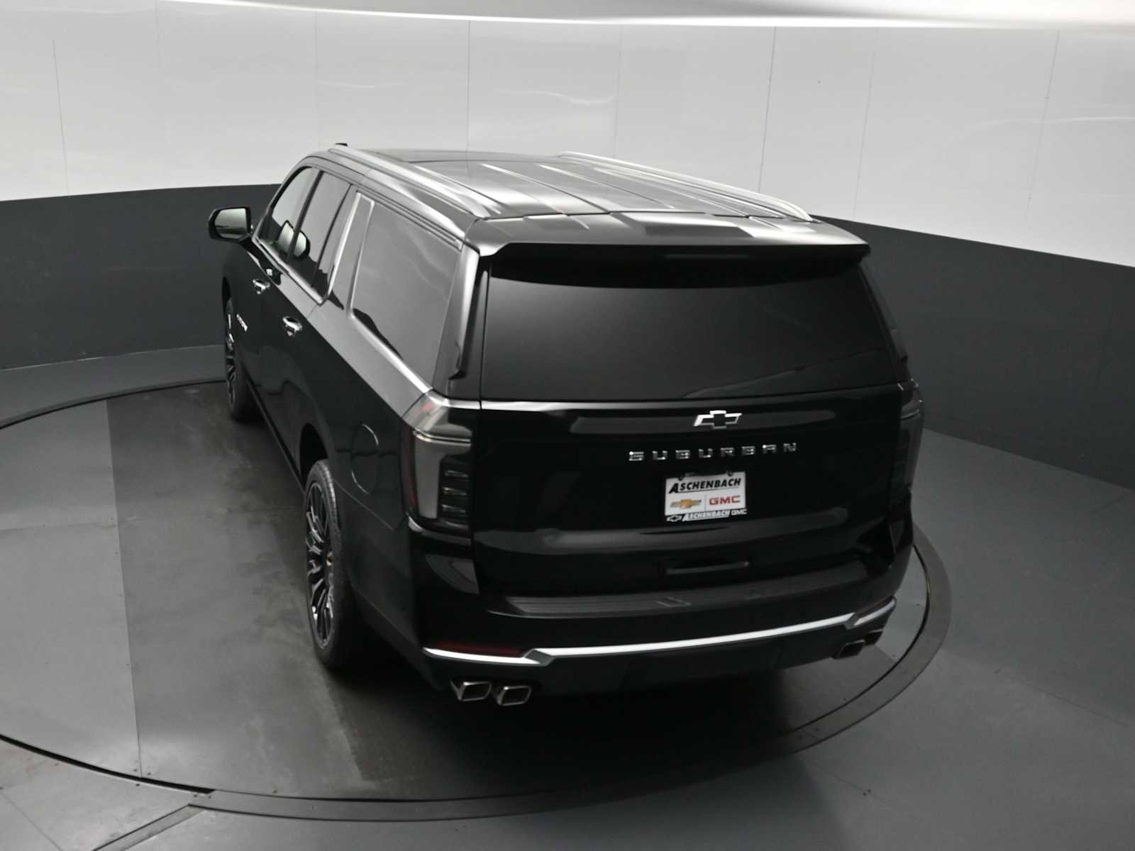 New 2026 Chevrolet Suburban High Country image 16