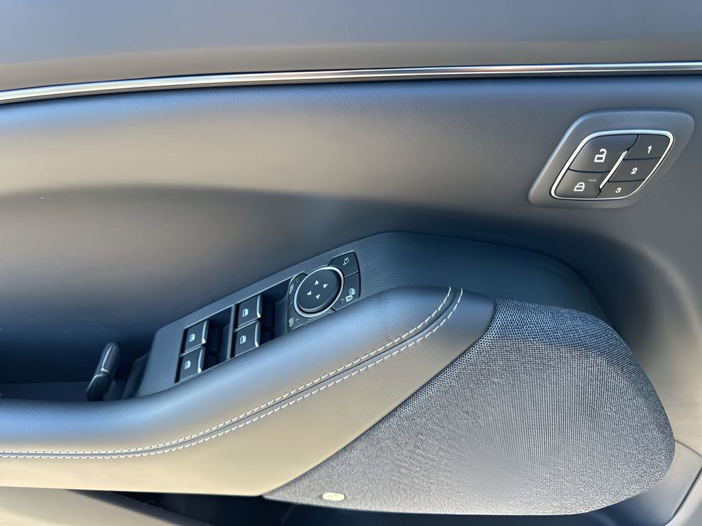 Used 2024 Ford Mustang Mach-E Premium RWD image 27
