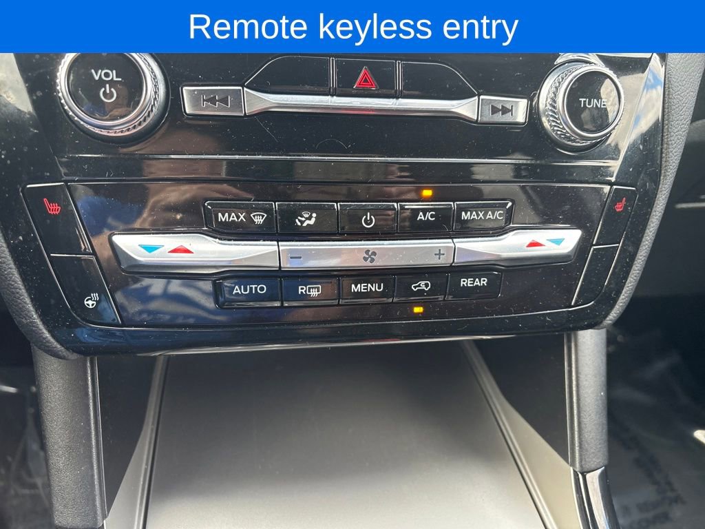 Used 2022 Ford Explorer ST w/ ST Street Pack image 7