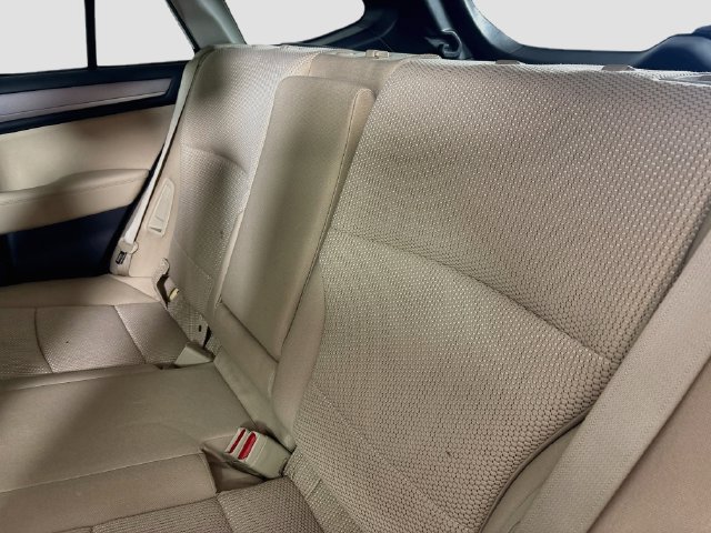 Used 2019 Subaru Outback 2.5i Premium AWD/4WD image 23