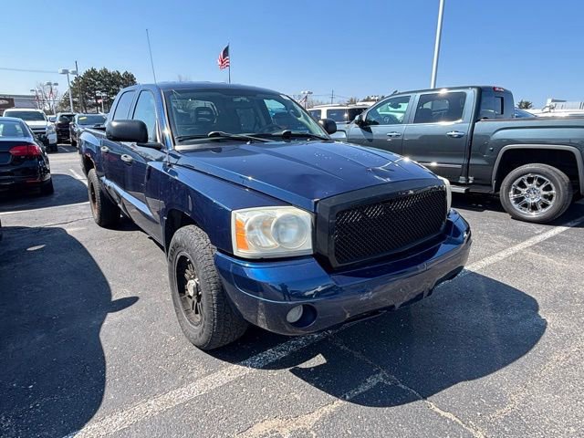 Used 2006 Dodge Dakota SLT image 3