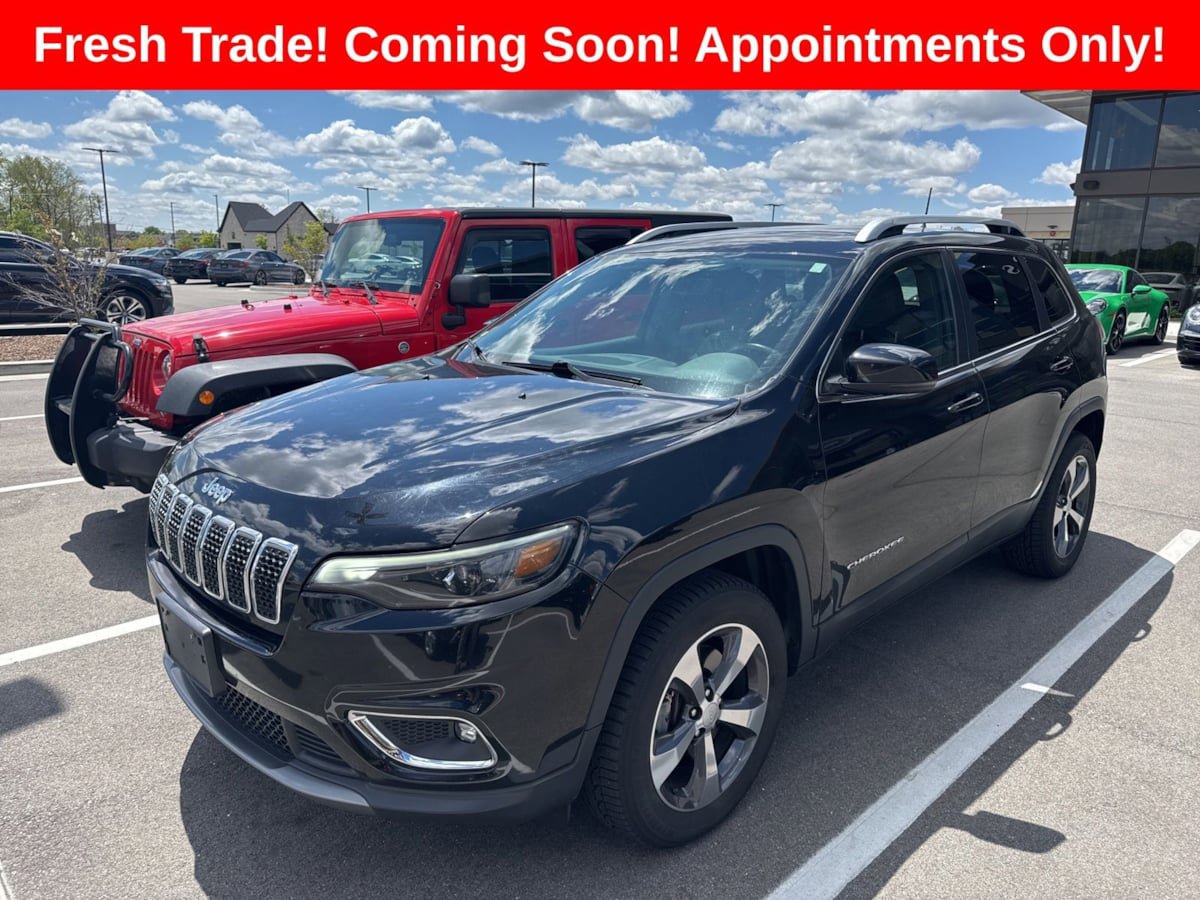 Used 2019 Jeep Cherokee Limited AWD/4WD image 1