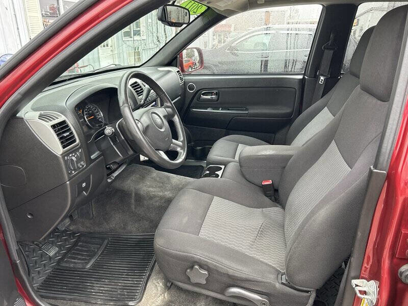 Used 2011 Chevrolet Colorado LT image 11