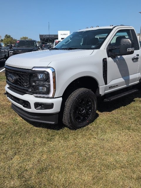 New 2026 Ford F250 4x4 Regular Cab Super Duty image 1