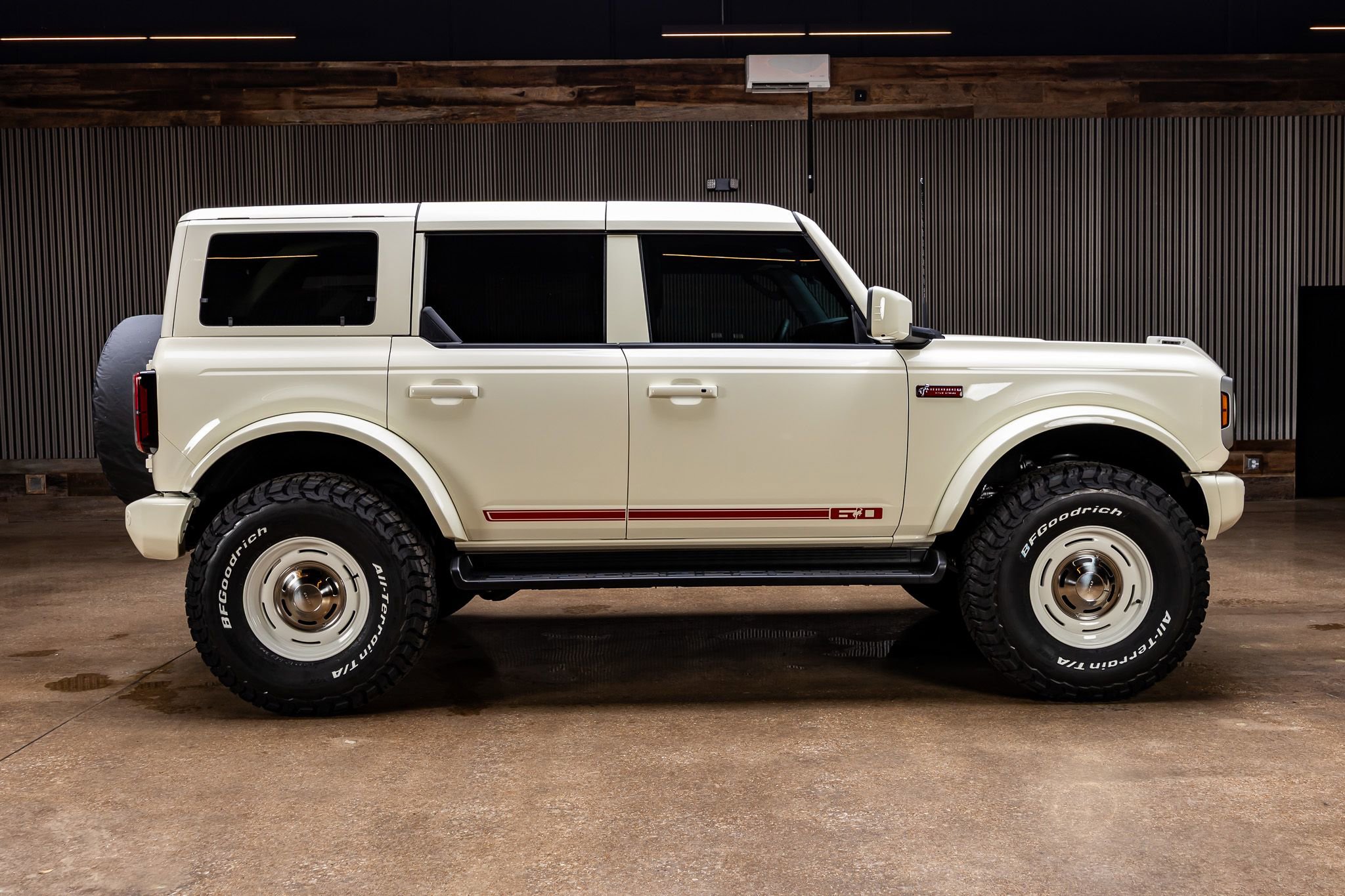 Used 2026 Ford Bronco Outer Banks AWD/4WD image 11