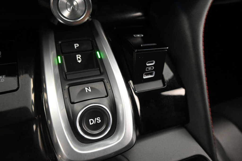 Used 2023 Acura MDX A-Spec AWD/4WD image 17