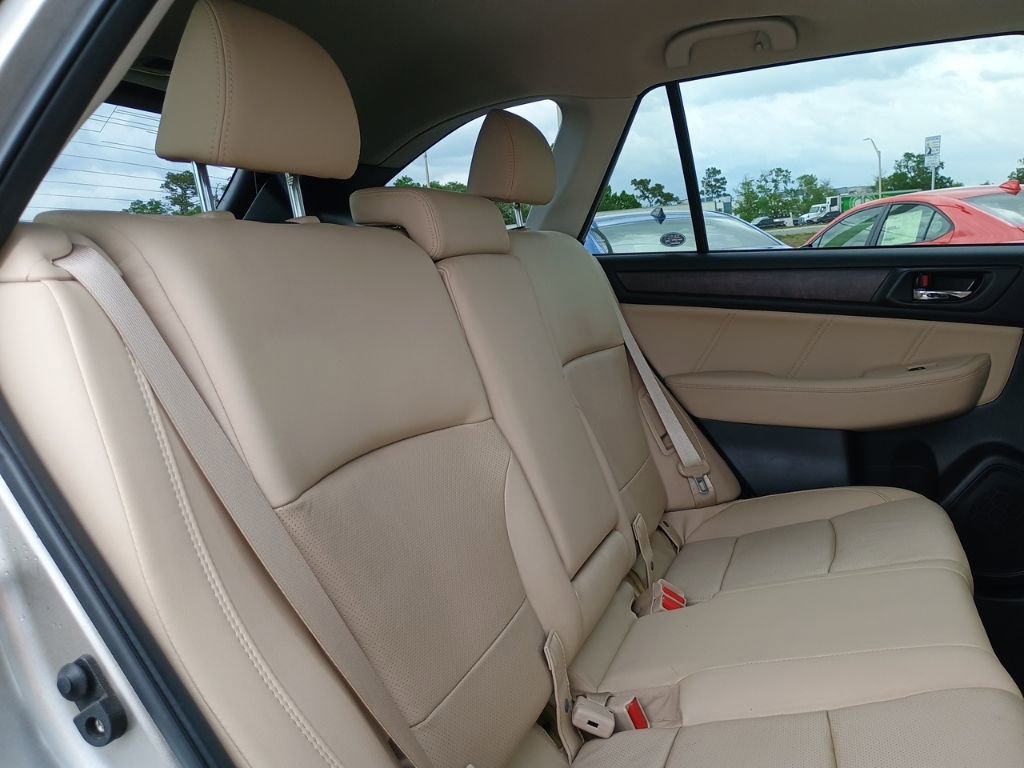 Used 2018 Subaru Outback 2.5i Limited w/ Popular Package #2 image 21