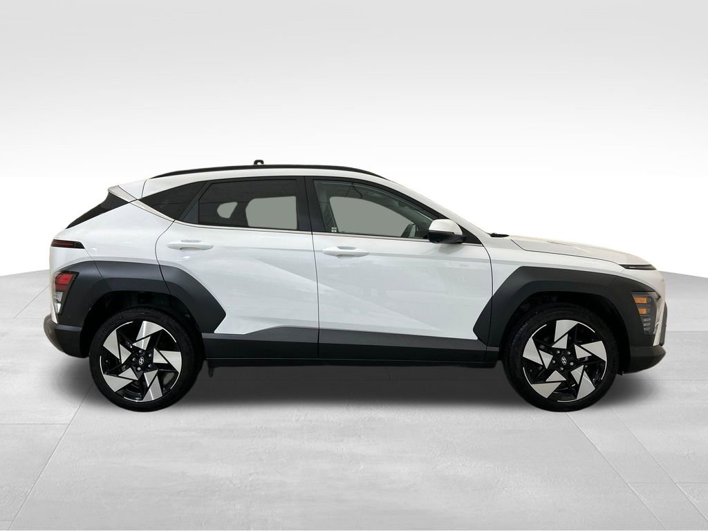 Used 2024 Hyundai Kona Limited AWD/4WD image 7