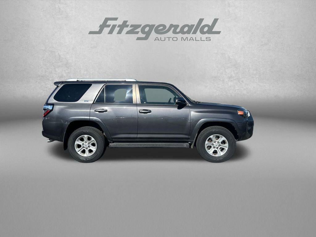 Used 2018 Toyota 4Runner SR5 Premium image 6