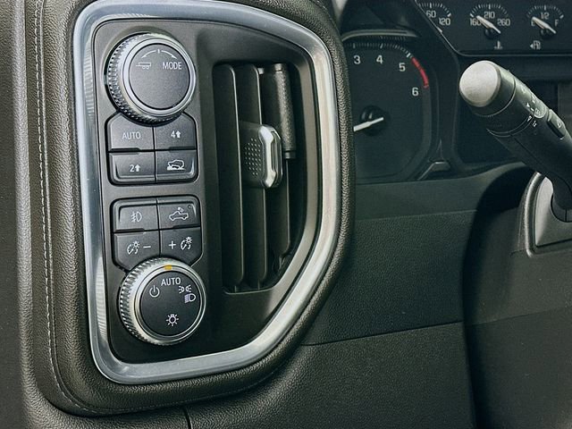 Used 2022 GMC Sierra 1500 Elevation w/ LPO, Elevation Black Package image 11