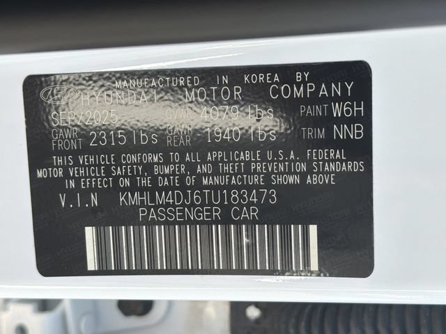 Certified 2026 Hyundai Elantra Hybrid FWD image 32
