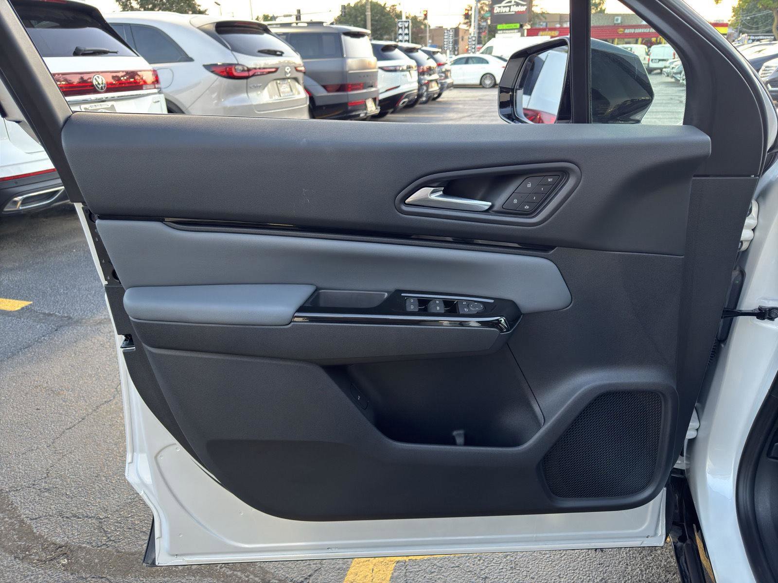 Used 2024 Honda Prologue Touring image 19