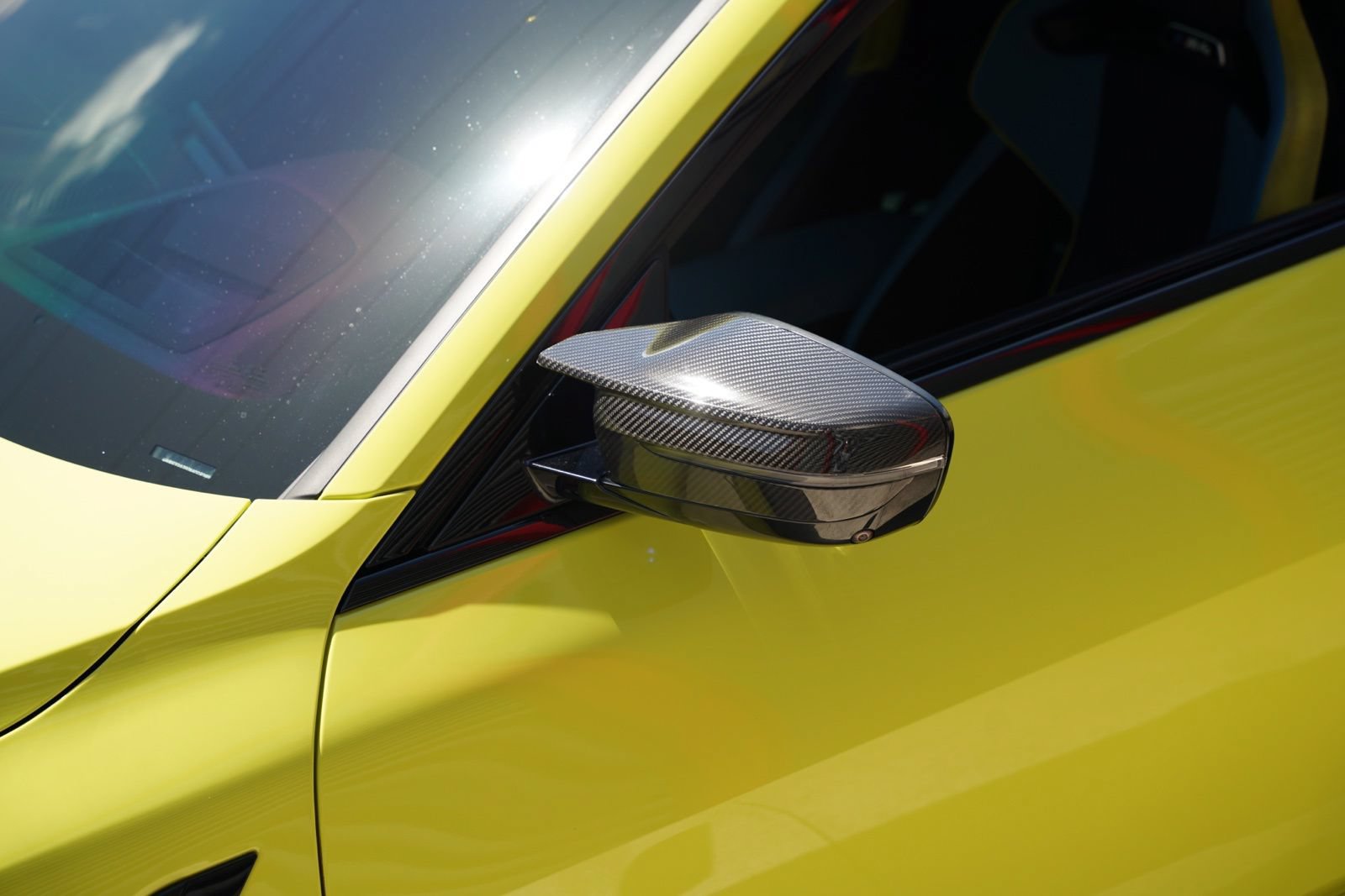 Used 2021 BMW M4 Competition w/ M Carbon Exterior Package RWD image 8