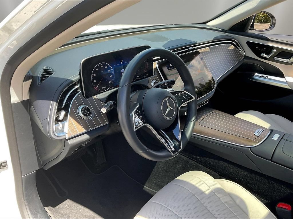 Used 2026 Mercedes-Benz E 350 Sedan image 18