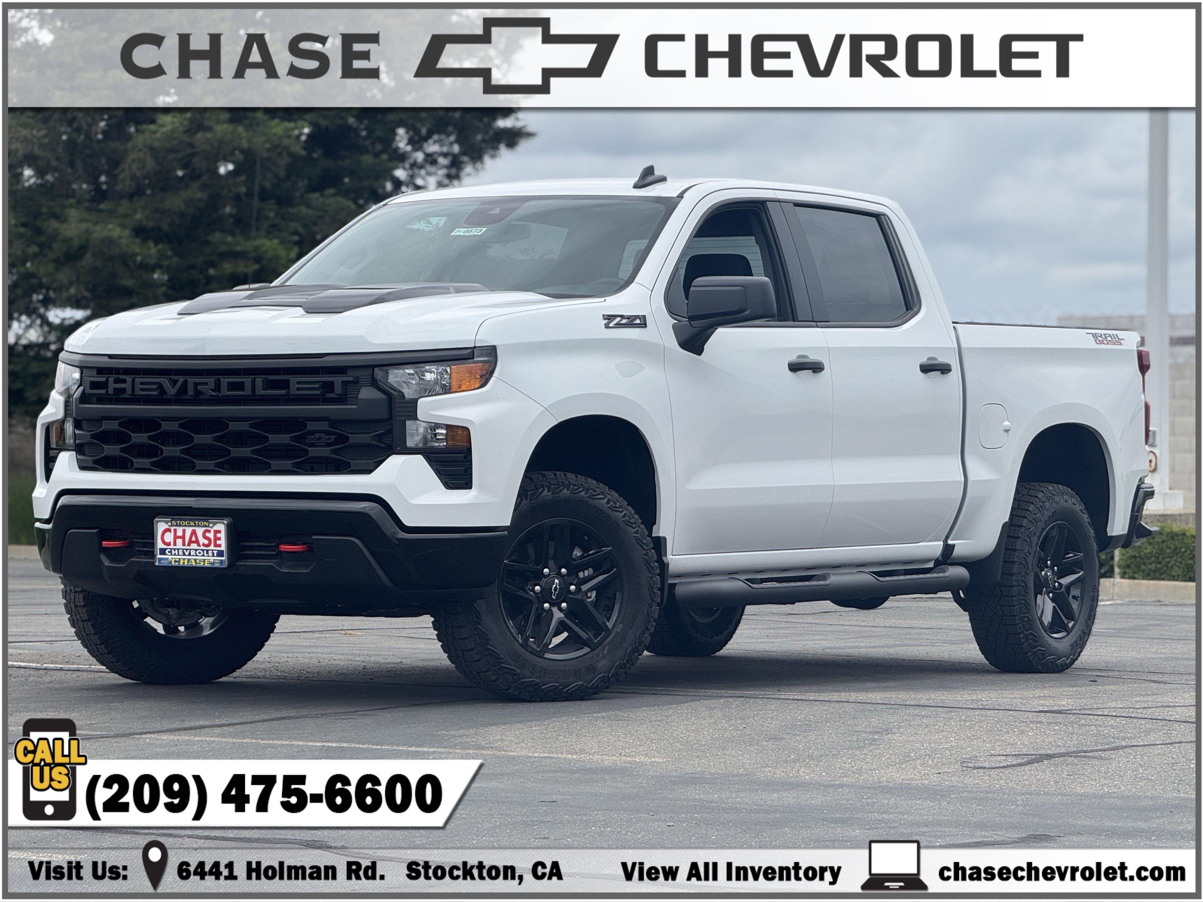 New 2026 Chevrolet Silverado 1500 Custom Trail Boss w/ LPO, Dark Essentials Package