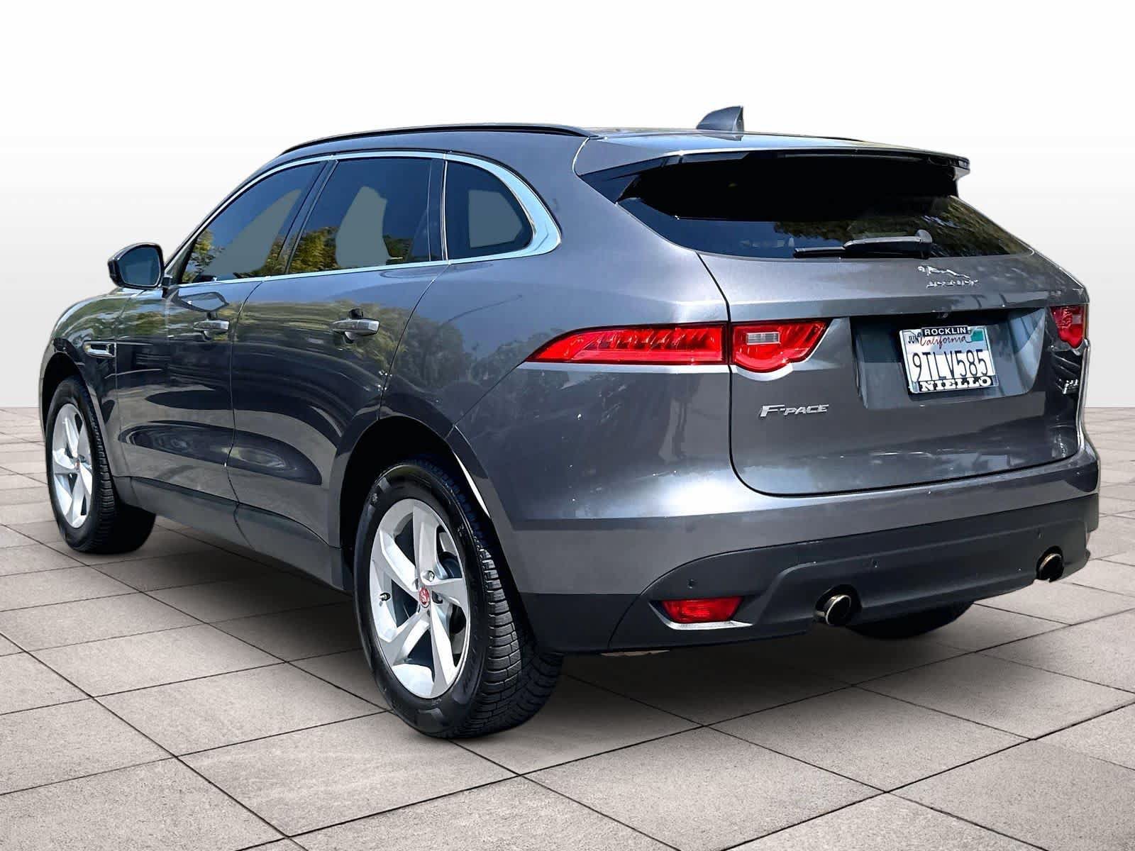 Used 2019 Jaguar F-PACE Premium AWD/4WD image 12