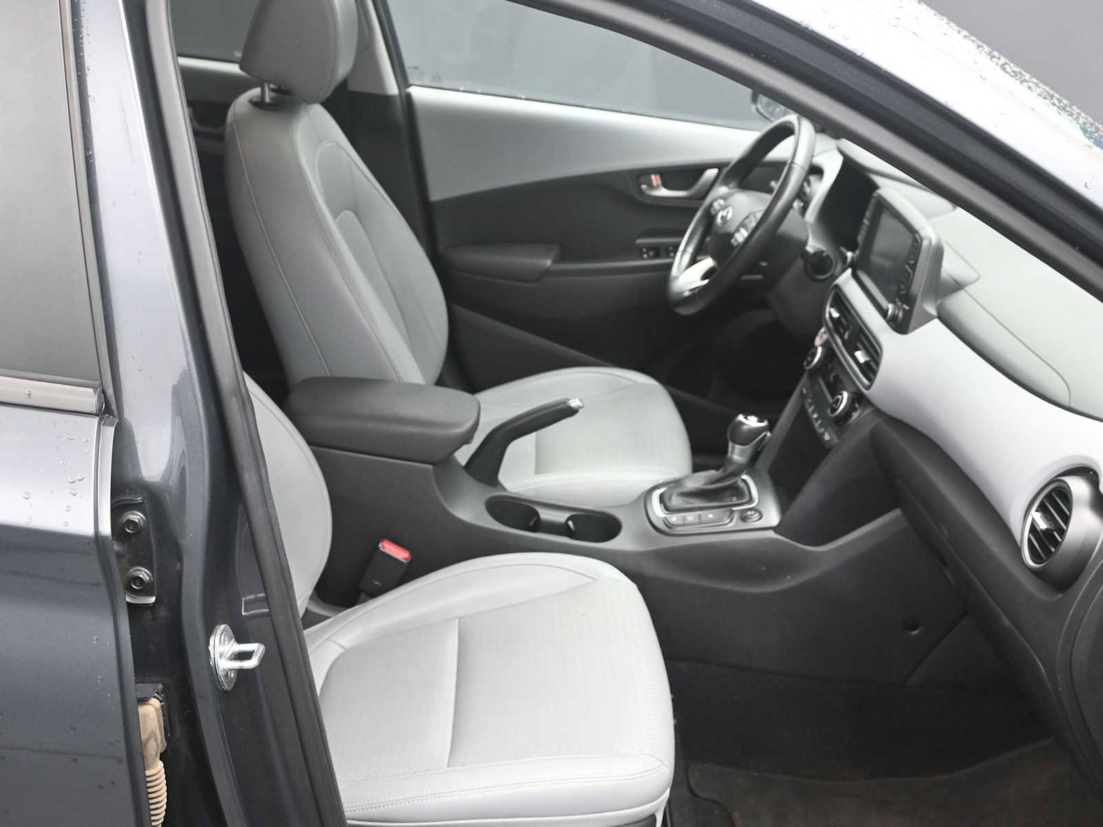 Used 2020 Hyundai Kona Ultimate image 12