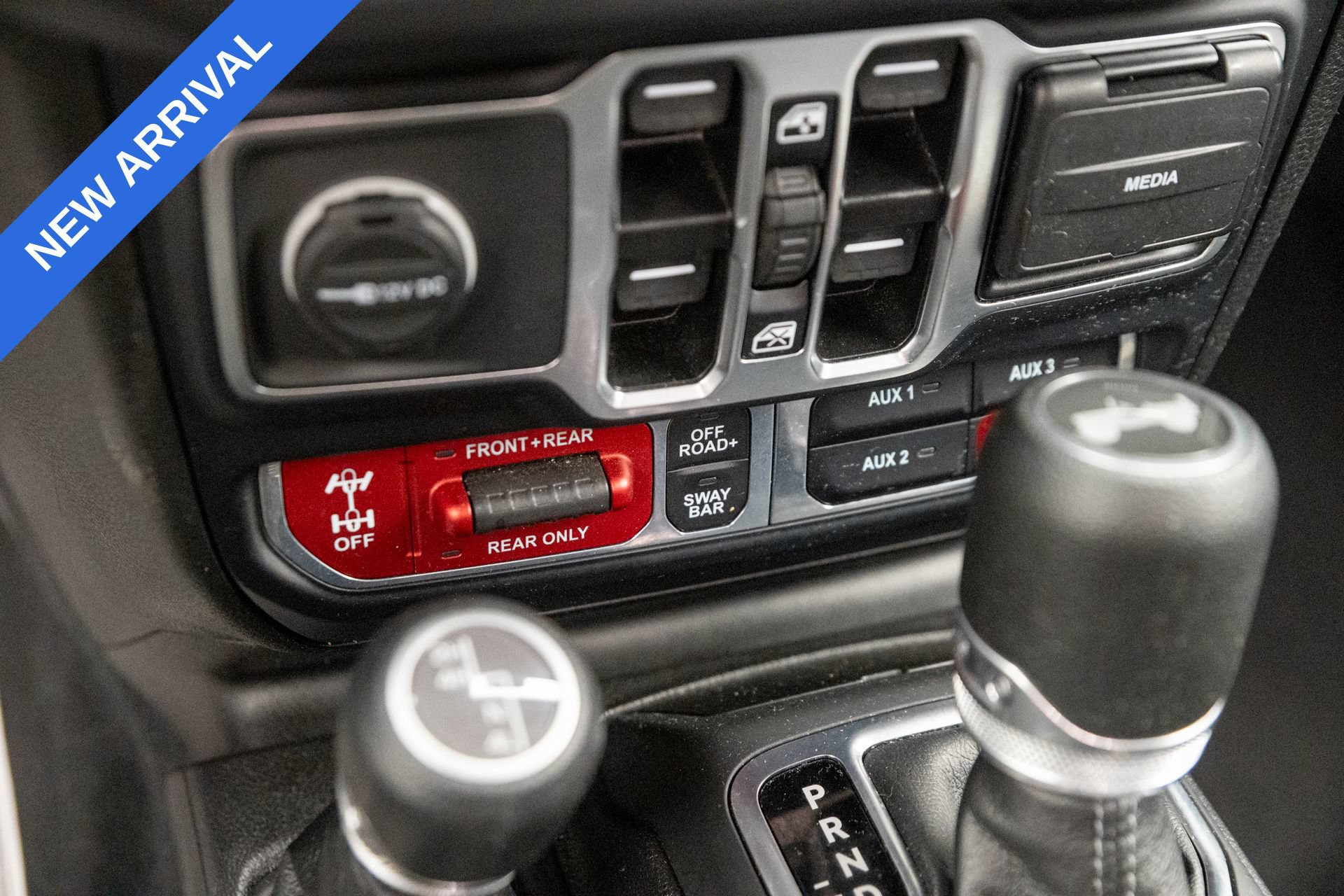 Used 2025 Jeep Wrangler Unlimited Rubicon AWD/4WD image 20