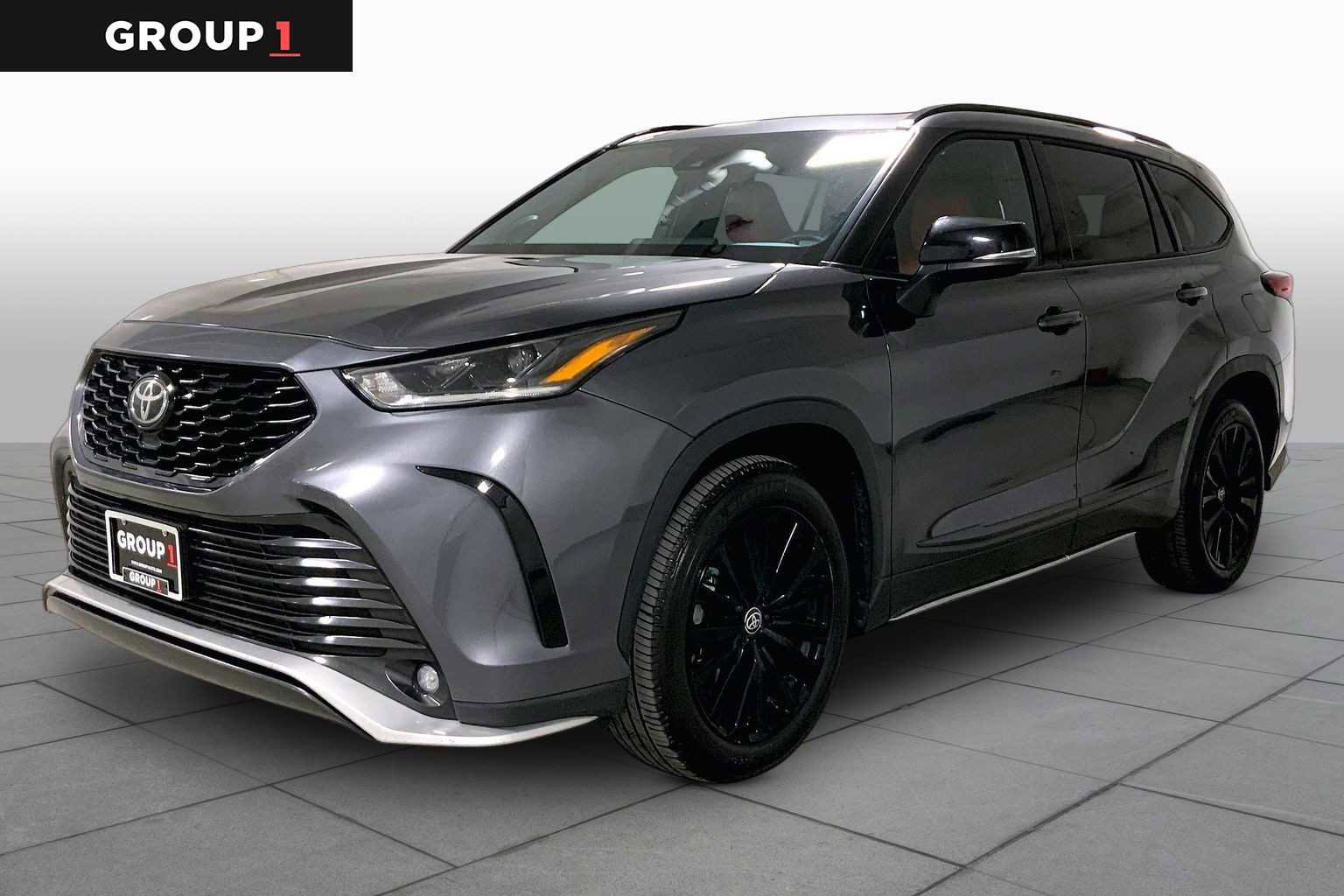 Used 2023 Toyota Highlander XSE AWD/4WD image 1