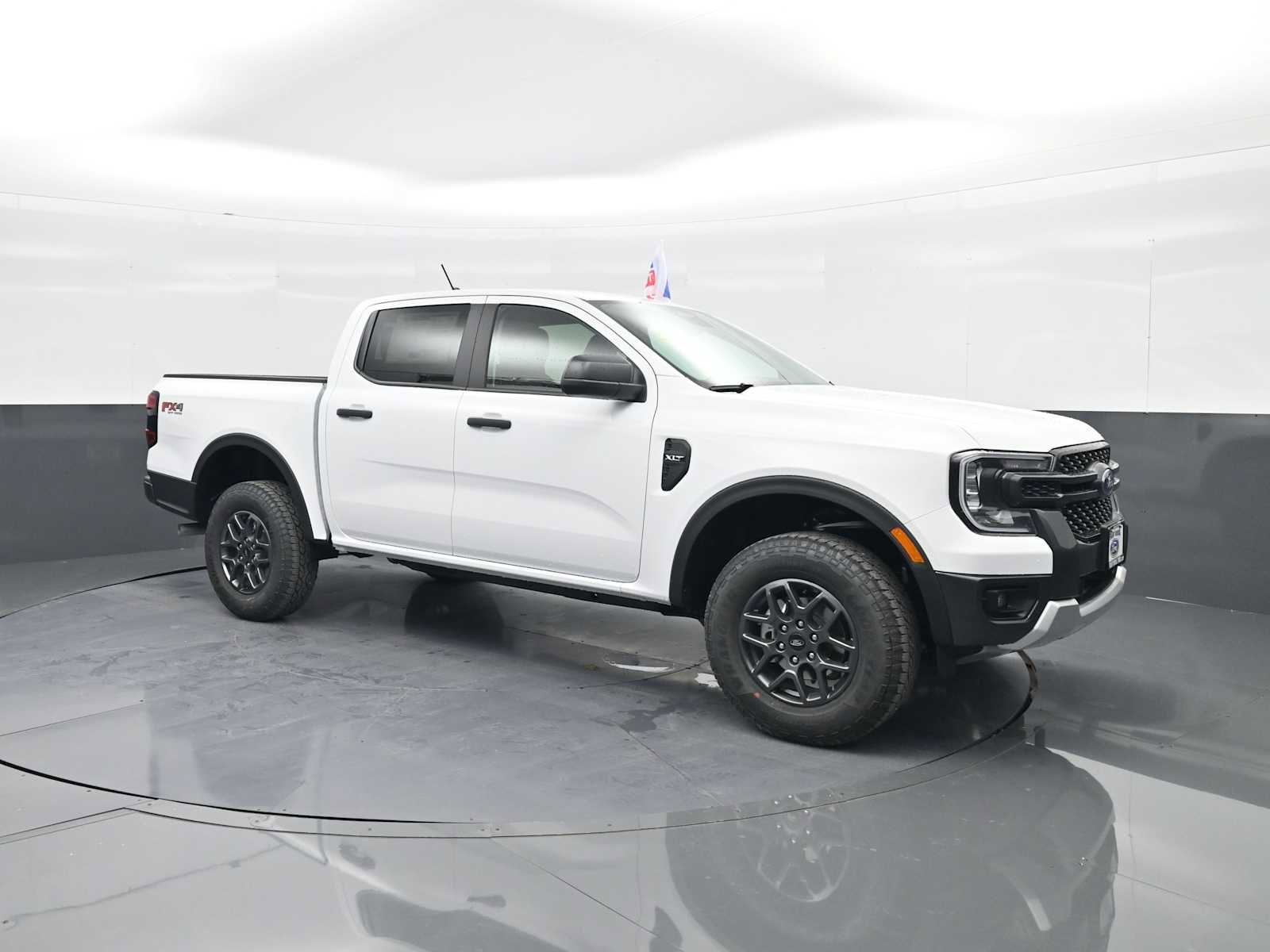 New 2025 Ford Ranger XLT w/ FX4 Off-Road Package