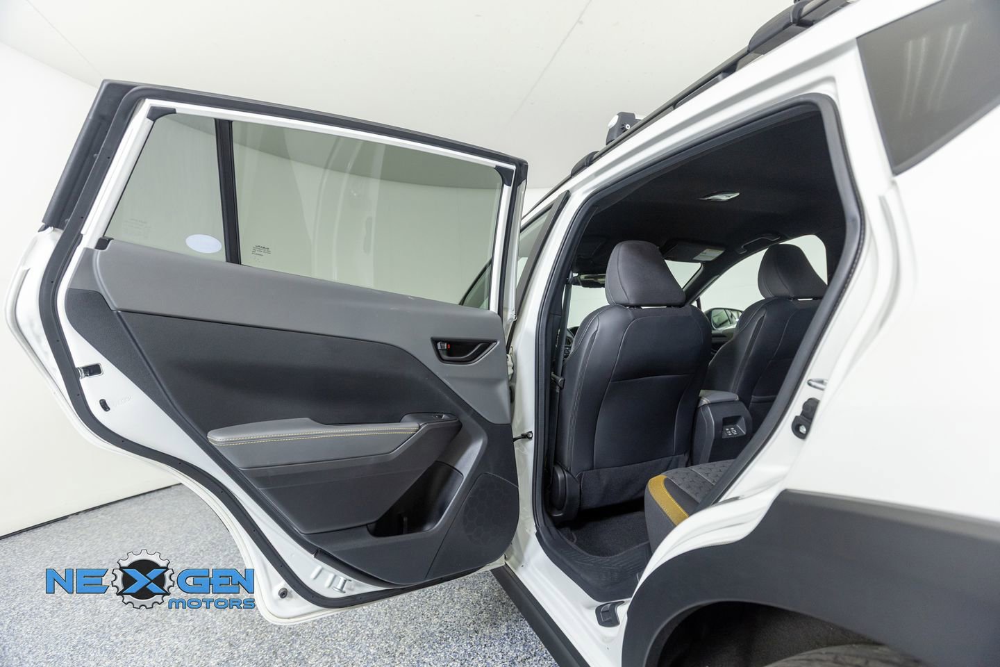 Used 2024 Subaru Crosstrek 2.5i Sport w/ Crosstrek Mirror Package image 22