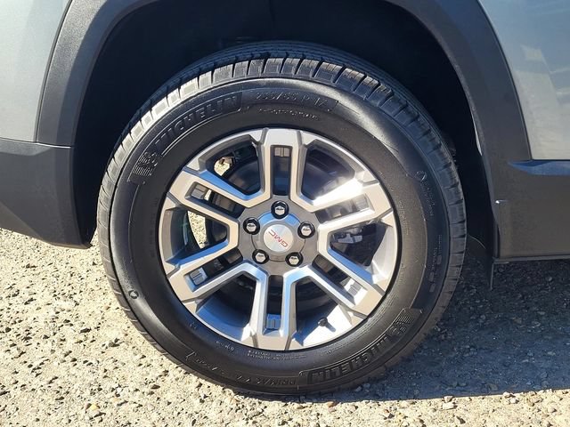 New 2026 GMC Terrain Elevation w/ Technology Package II AWD/4WD image 14