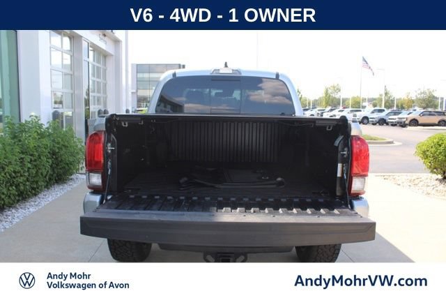 Used 2023 Toyota Tacoma SR5 w/ Technology Package AWD/4WD image 10
