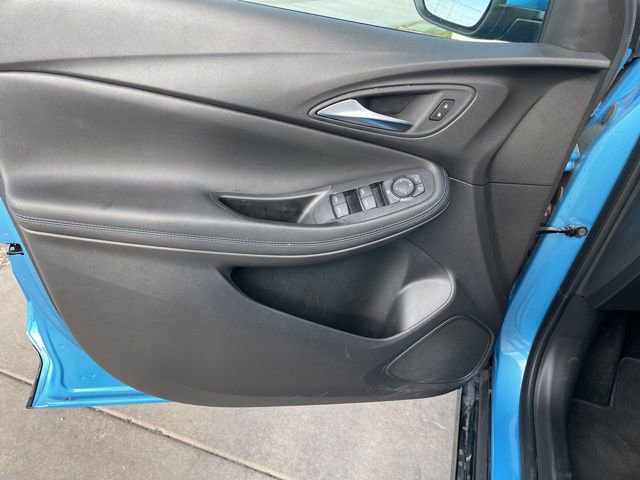 Used 2025 Buick Encore GX Sport Touring image 14