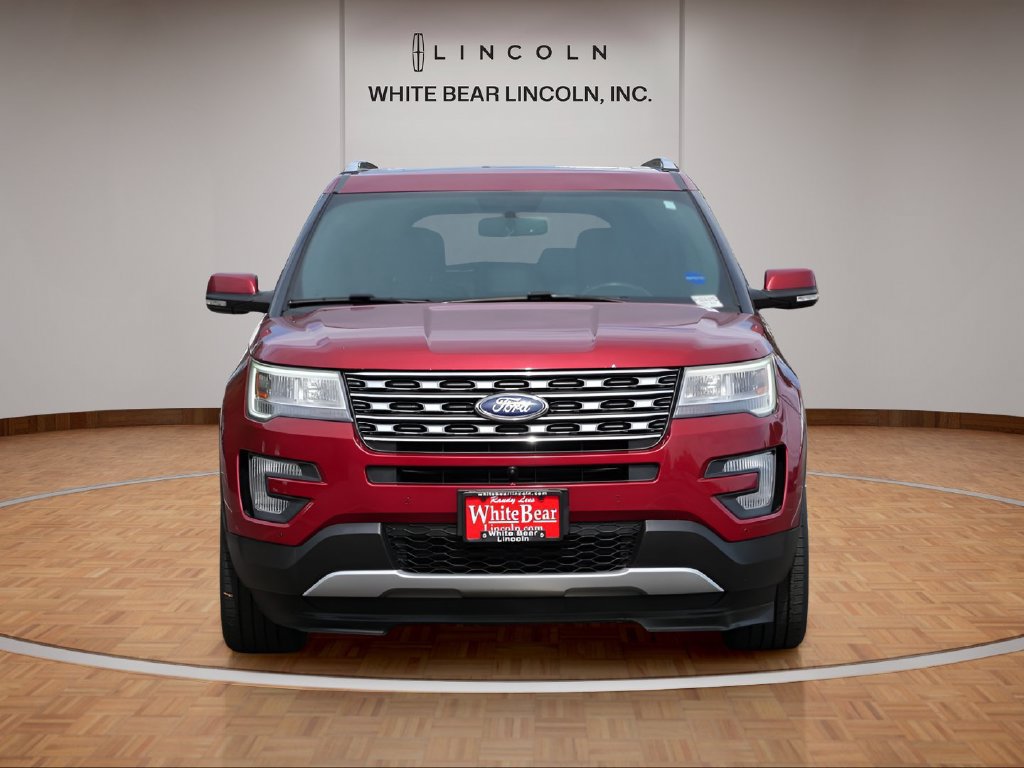 Used 2017 Ford Explorer Limited FWD image 2