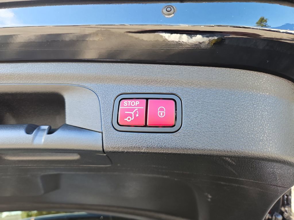 Used 2021 Mercedes-Benz GLE 580 4MATIC image 36