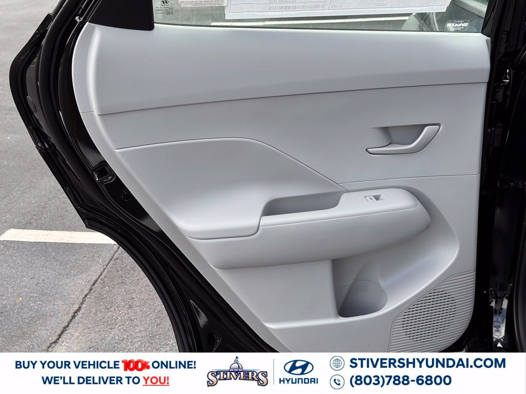 New 2027 Hyundai Kona SE FWD image 17