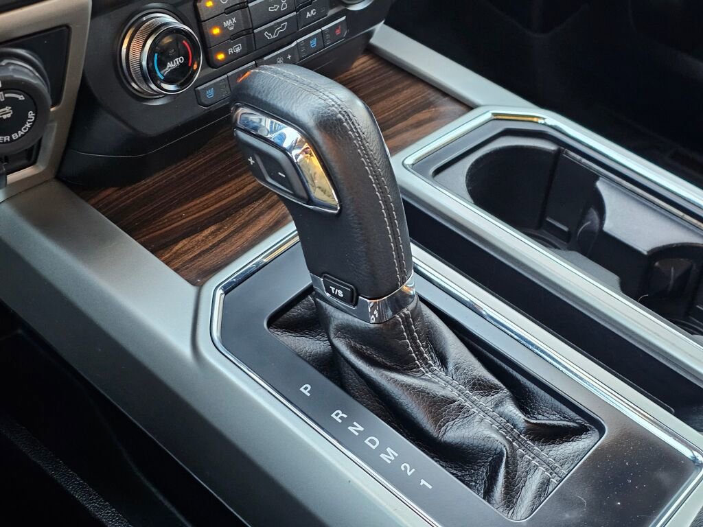 Used 2016 Ford F150 Lariat w/ Equipment Group 502A Luxury image 30