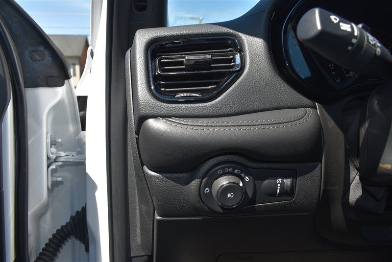 Used 2022 Dodge Durango GT AWD/4WD image 12