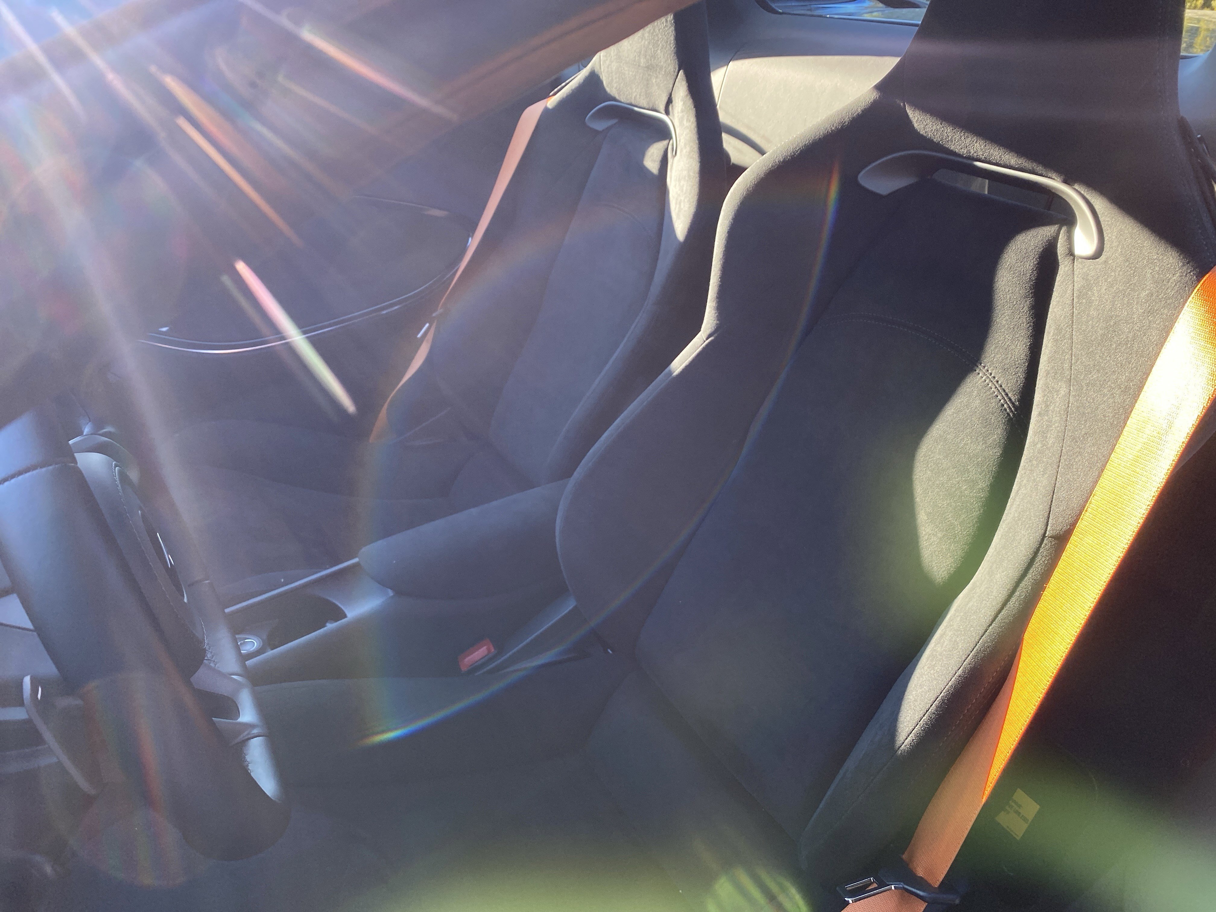 Used 2025 McLaren Artura Spider image 7